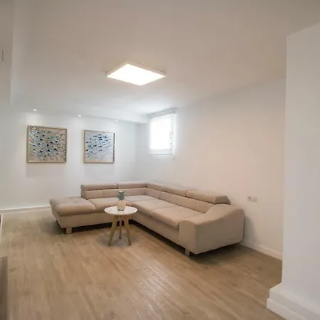 Flower 1 Playa Honda (Lanzarote)